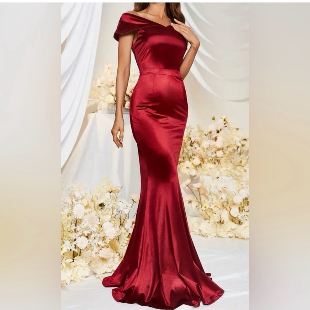 Off-the-shoulder Red Satin Mermaid Evening Gown